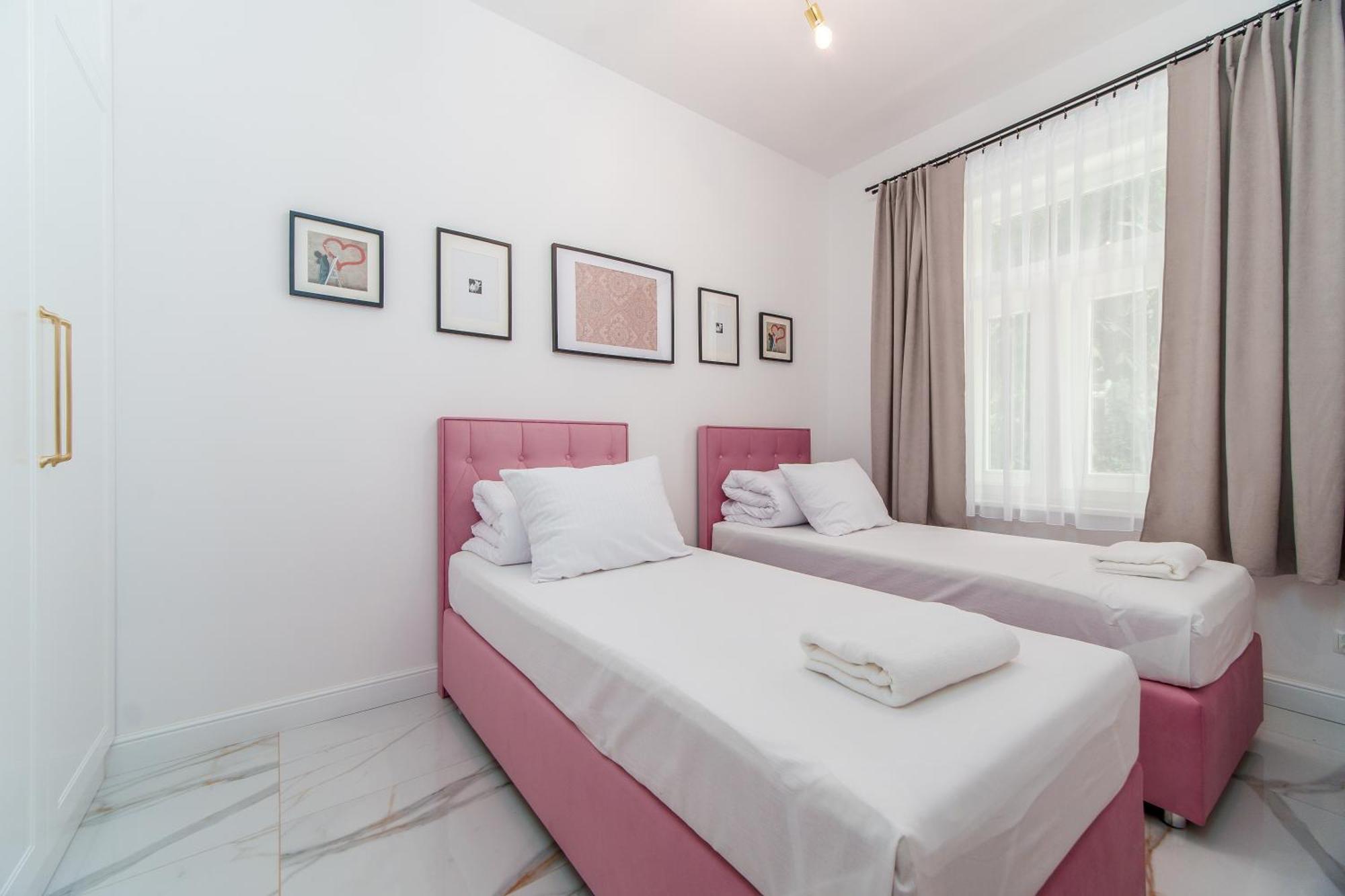 Zlota 8 Apartment *